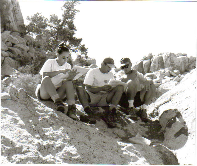 students reading maps at joshua tree